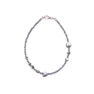 Bracciale in Ematite Rodiata con elementi a Cuore