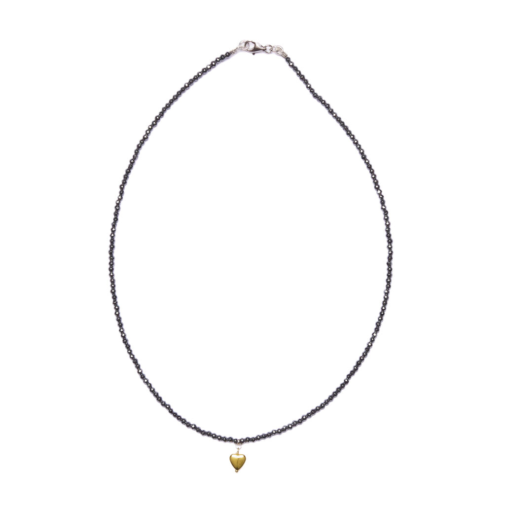 Collana in Ematite Naturale con elemento Charms a Cuore