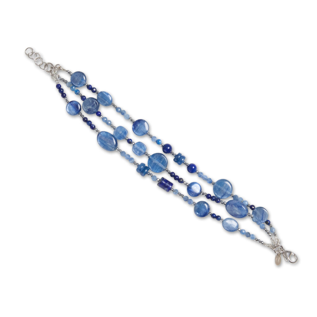 Bracciale infilato in Lapislazzuli, Cianite ed Ematite