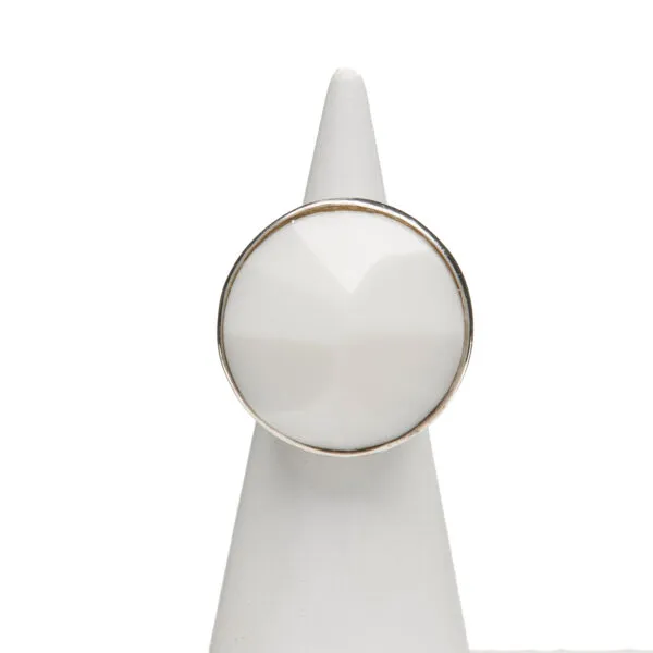 Anello Regolabile in Argento con Agata Bianca