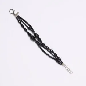 Bracciale e tre fili in Agata Nera