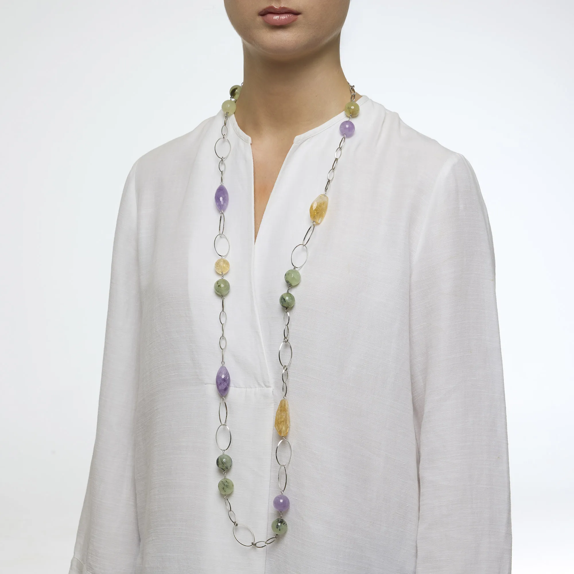 Collana lunga in Prehnite e Ametista