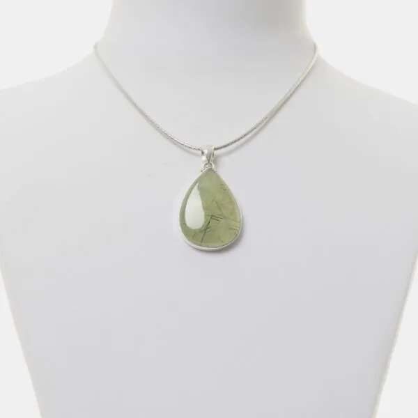 Ciondolo in Prehnite con Argento